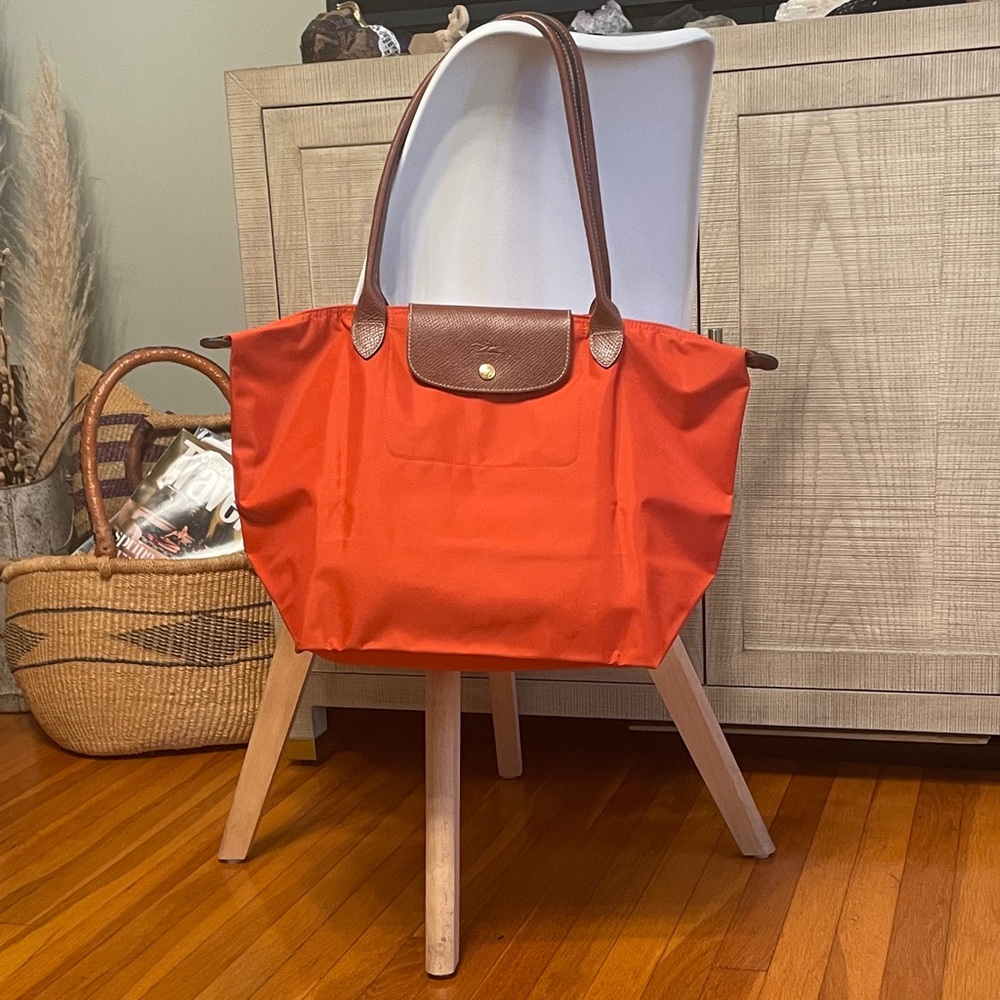LONGCHAMP Large “Le Pliage” Totebag - Rare Orange Authentic & Pristine 😻